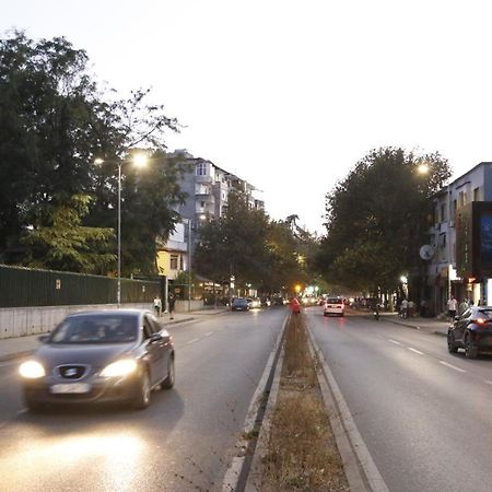 2 Single Bedroom Tirana Exterior photo